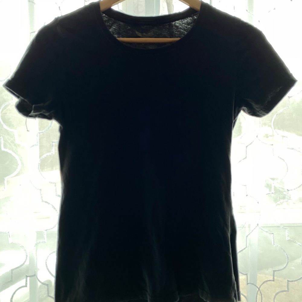 Black Short-Sleeve Tee